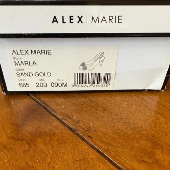 Alex Marie Marla Slingback Kitten Heels - Picture 3 of 11